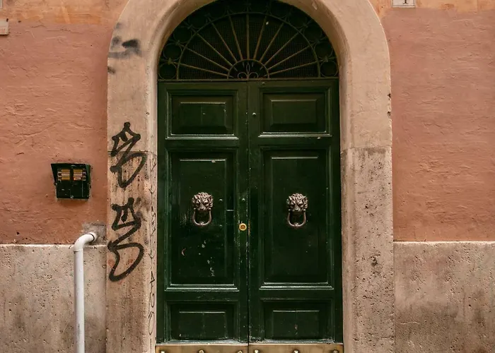 Farnese House In * Рим